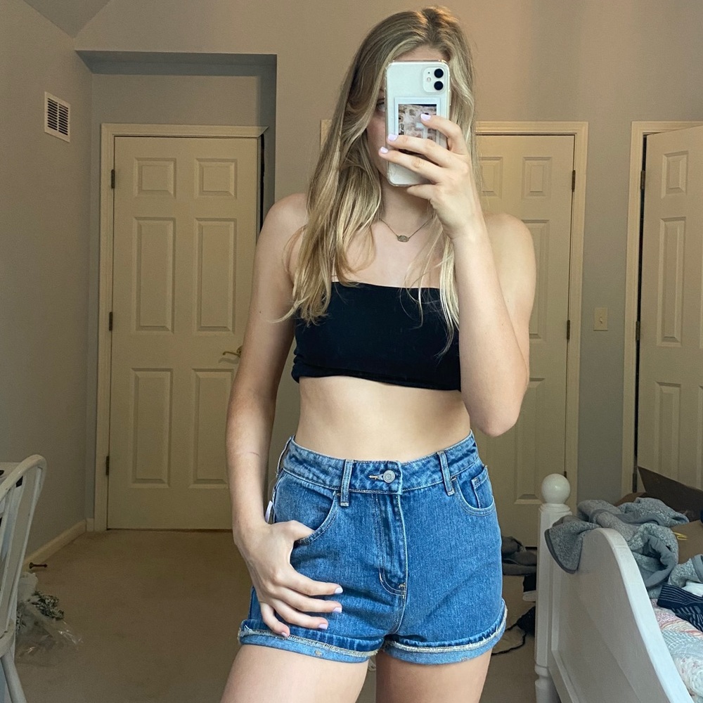 Blue Denim Mom Shorts~Pacsun~Size 27